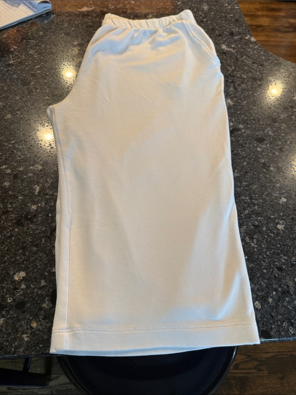 Lands' End Cream Women's Bermuda Shorts